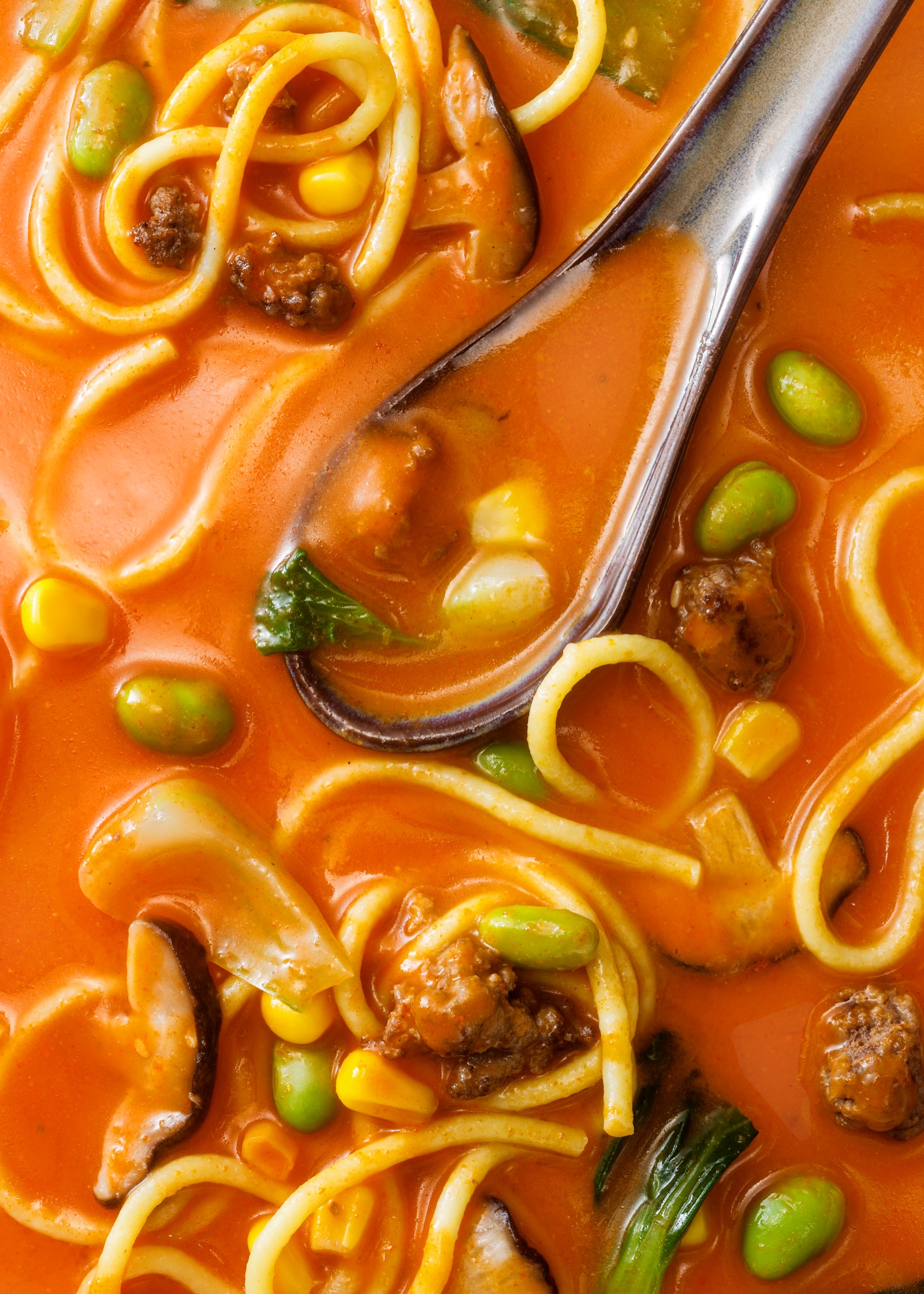 spicy-beef-ramen-bowl YOUCOOK Spicy Beef Ramen mit frischen Nudeln und Rinderhackfleisch